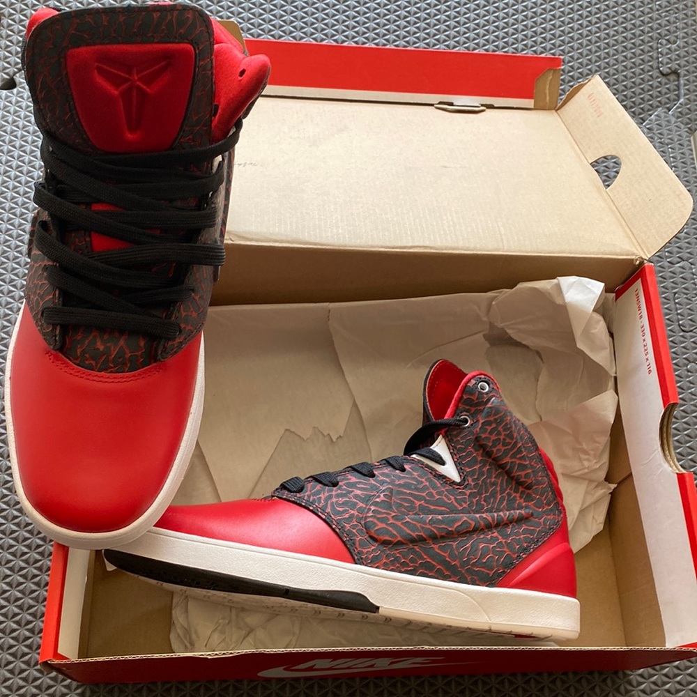 Kobe 9 NSW Lifestyle